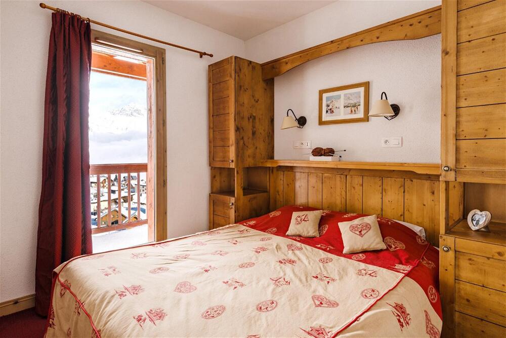 Foto de una habitación de Camping Lagrange Vacances Les Hauts de Comborcière