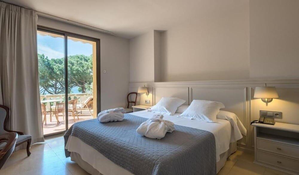 Foto de una habitación de S&amp;#039;Agaró Hotel Spa &amp;amp; Wellness
