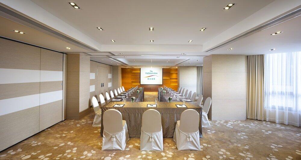 Foto general de Hotel The Harbourview - Chinese YMCA of Hong Kong