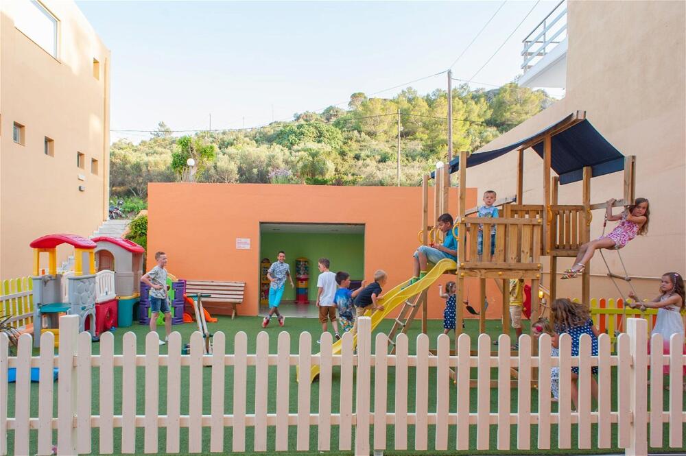 Foto de los servicios de Sunrise Village Hotel