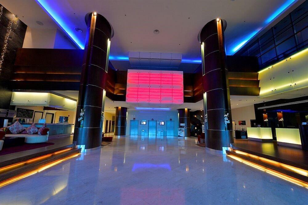 Foto de las zonas nobles de Hotel The Klagan Regency