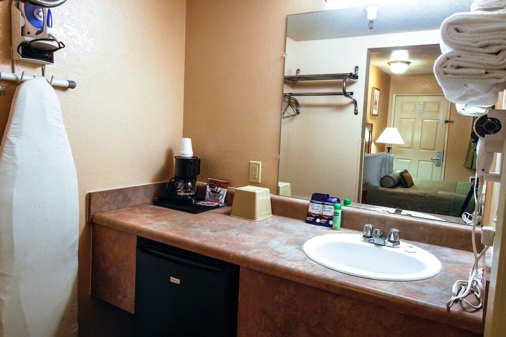 Foto del baño de Hotel Heritage Inn La Mesa