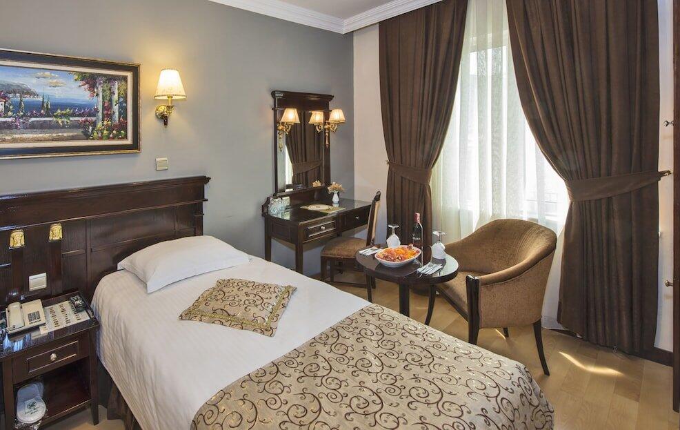 Foto de una habitación de Laleli Gonen Hotel