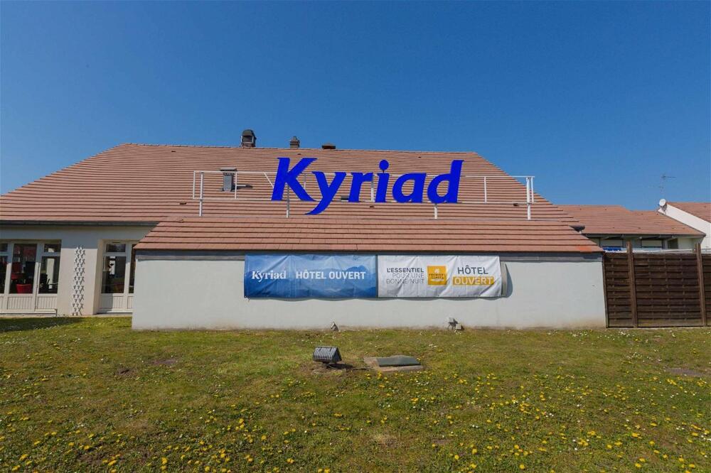 Foto del exterior de Kyriad Chantilly Sud - Luzarches