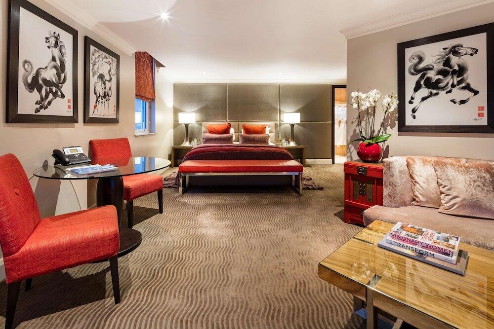 Foto de una habitación de Radisson Blu Edwardian Mercer Street Hotel, London
