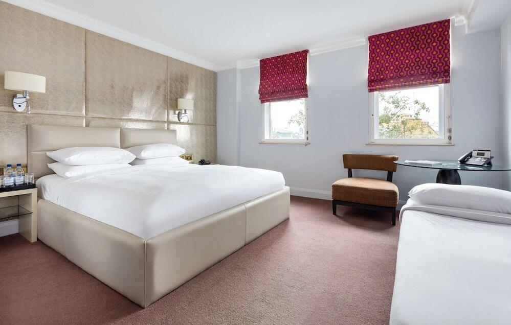 Foto de una habitación de Radisson Blu Edwardian Mercer Street Hotel, London