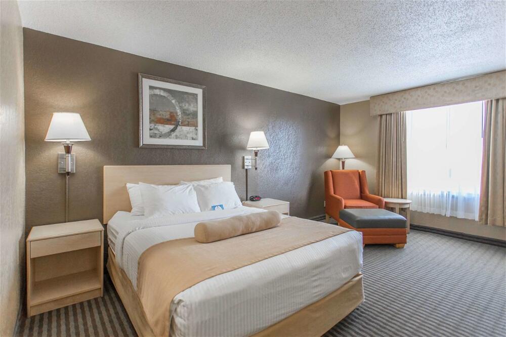 Foto de una habitación de Seven Oaks Hotel Regina