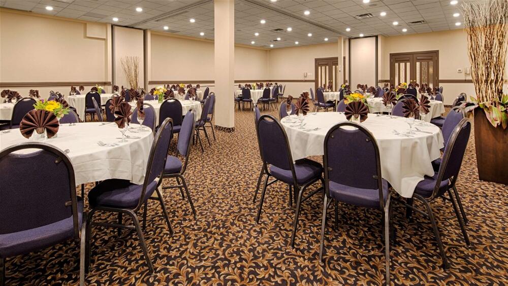 Foto de restauración de Seven Oaks Hotel Regina