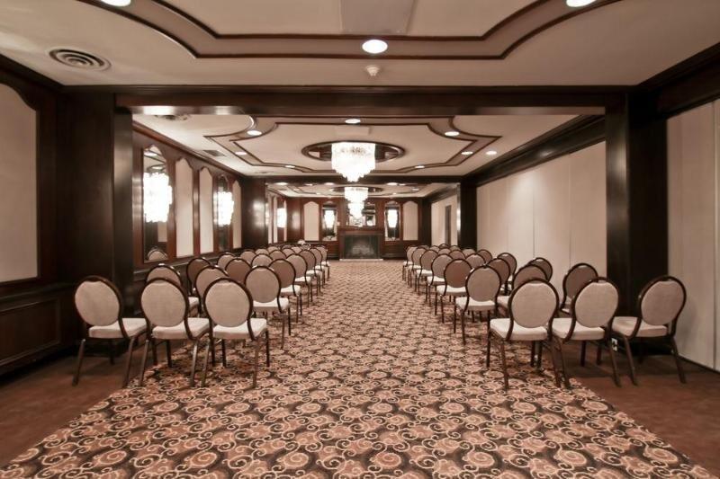 Foto general de Chateau Lacombe Hotel