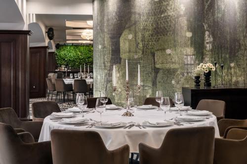 Foto de restauración de Hotel Vega Sofia