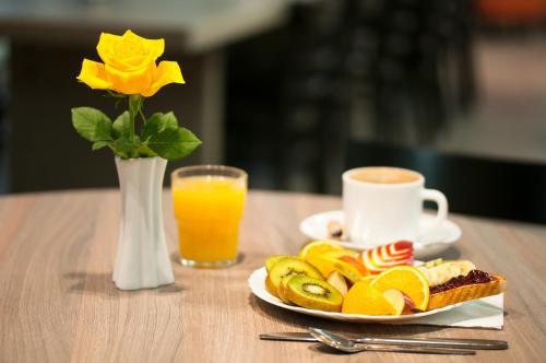 Dining – Hotel a&amp;amp;o Hamburg Reeperbahn