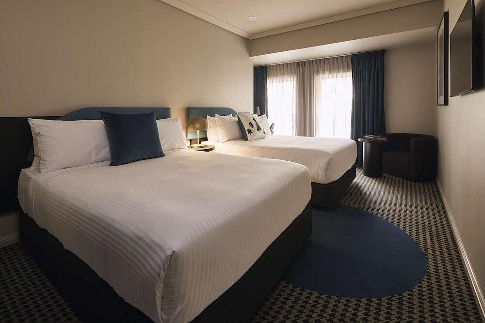 Foto de una habitación de The Capitol Hotel Sydney
