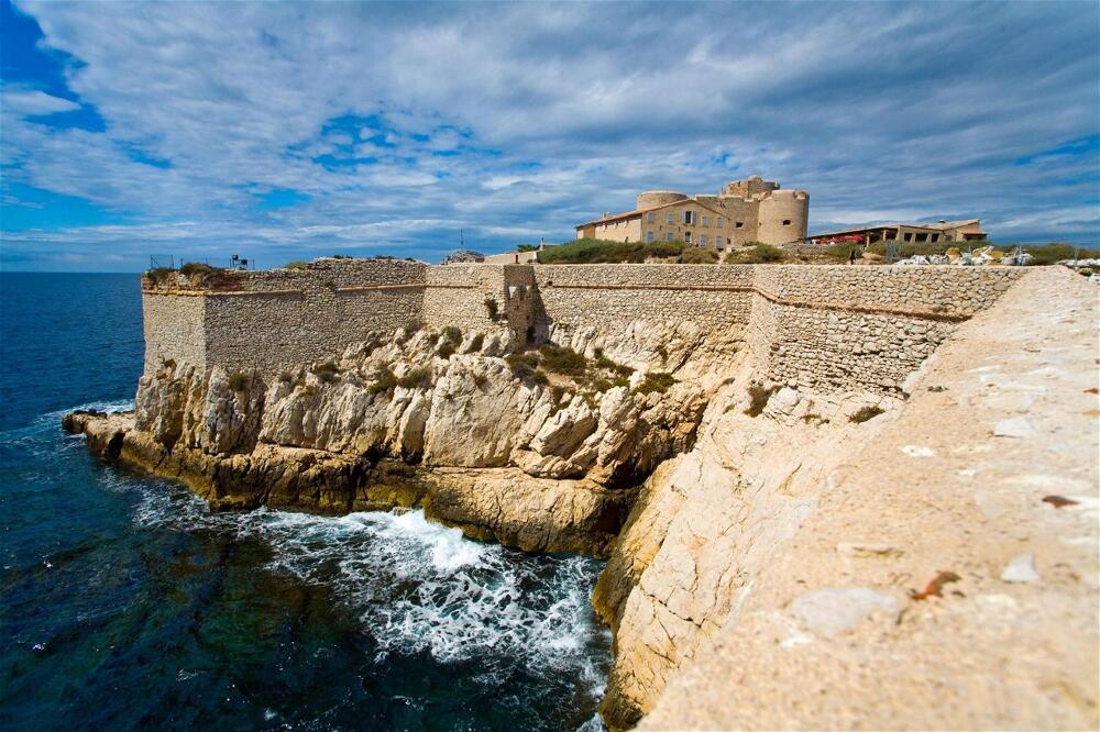 Foto general de Holiday Inn Express Marseille Saint Charles, an IHG Hotel