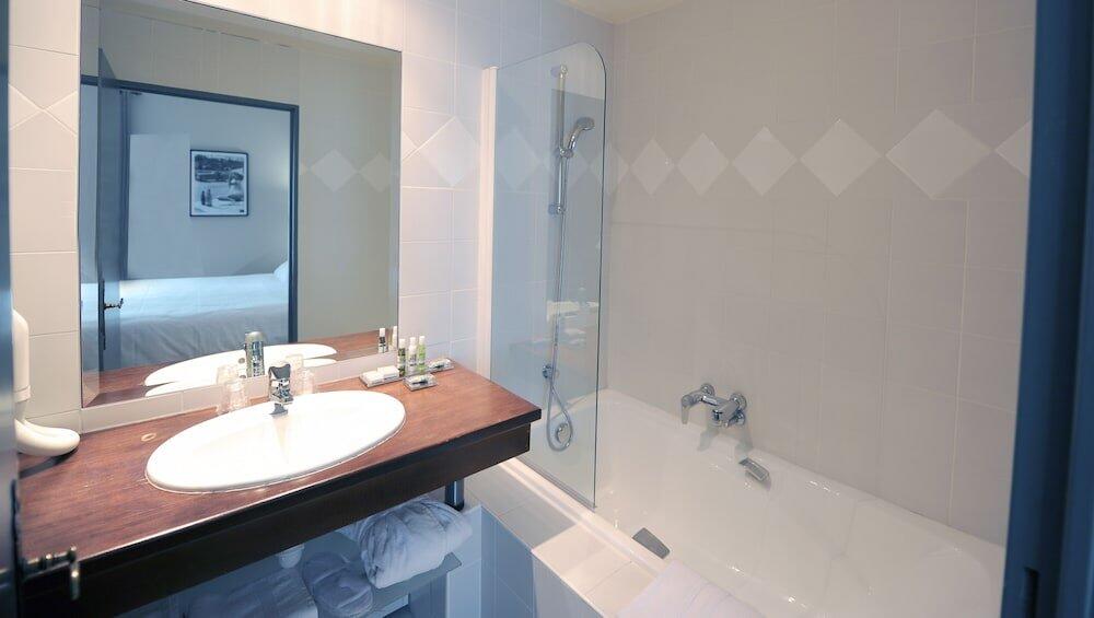 Foto del baño de Hôtel Villa Navarre - Les Collectionneurs