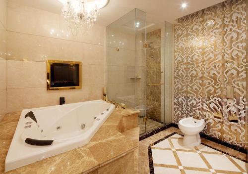 Foto del baño de President Hotel