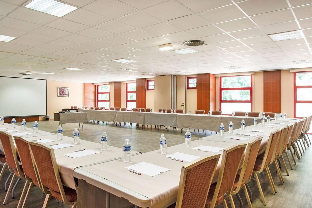 Foto de los servicios de The Originals City, Hôtel Ascotel, Lille Est Grand Stade (Inter-Hotel)