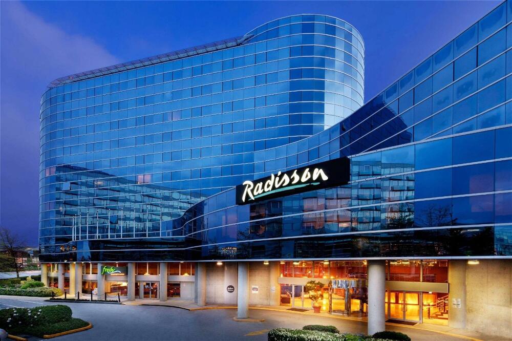 Foto del exterior de Radisson Hotel Vancouver Airport