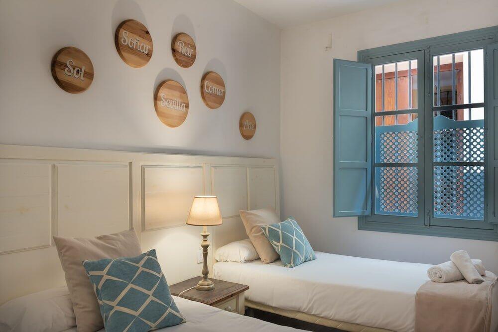 Foto de una habitación de Apartamentos Suites Santa Cruz