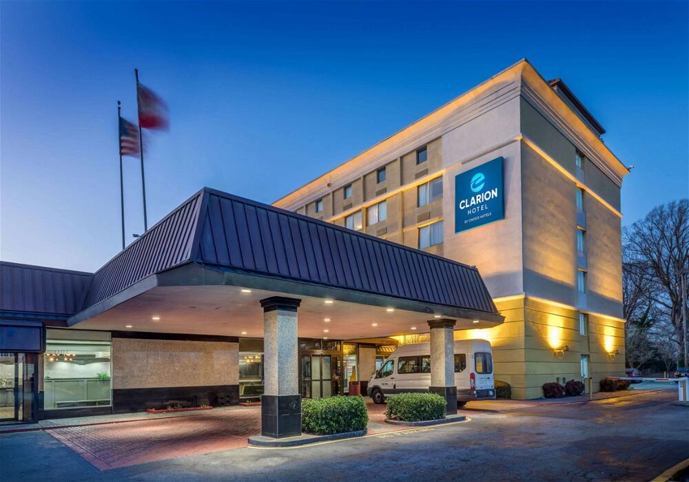 Foto del exterior de Clarion Hotel Atlanta Airport