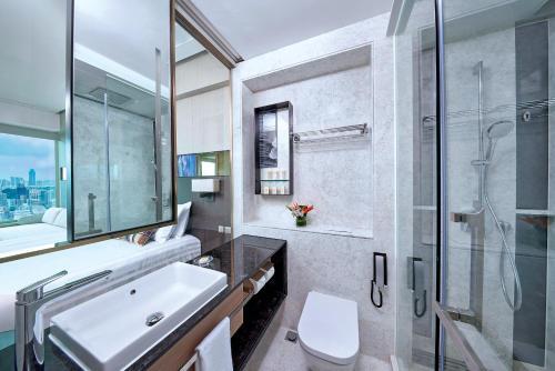 Foto del baño de Hotel Harbour Grand Kowloon