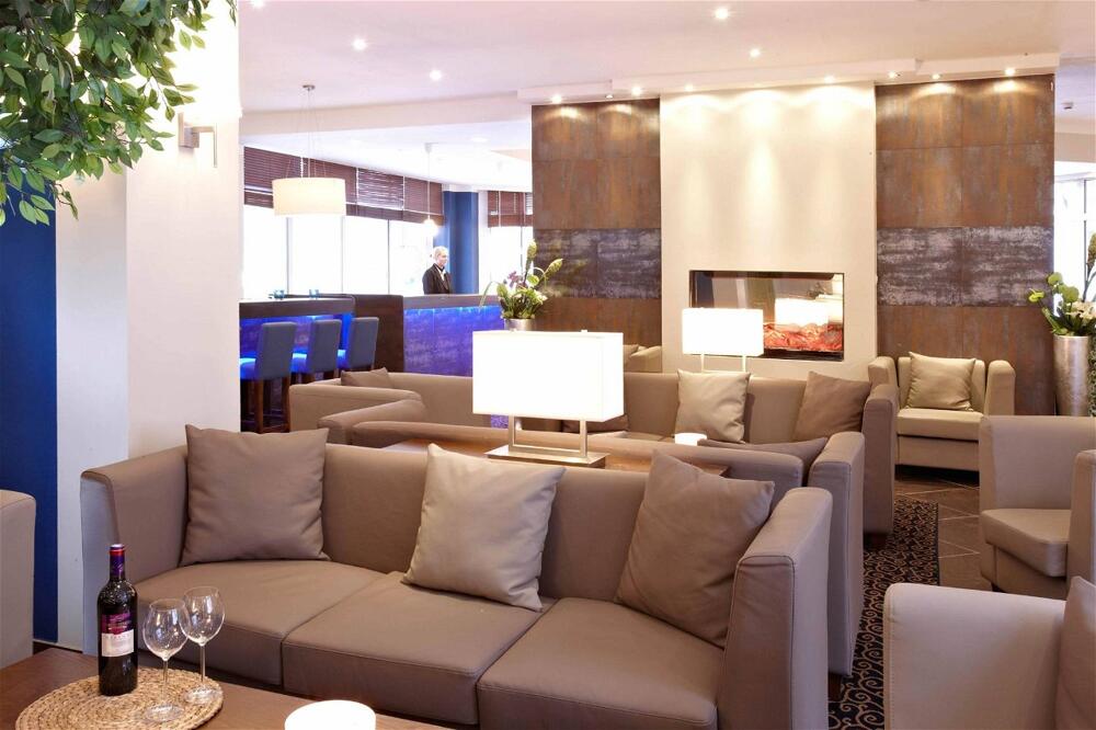 Common areas – Hotel Domicil Hamburg by Golden Tulip
