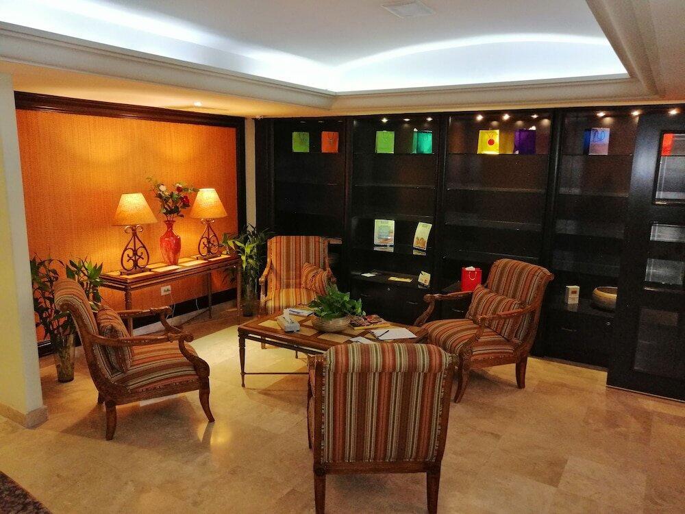 Foto de los servicios de Las Villas Hotel &amp;amp; Golf by Estrella del Mar