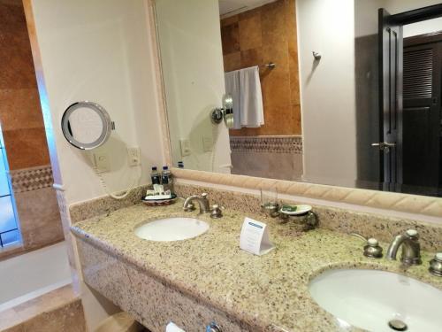Foto del baño de Las Villas Hotel &amp;amp; Golf by Estrella del Mar