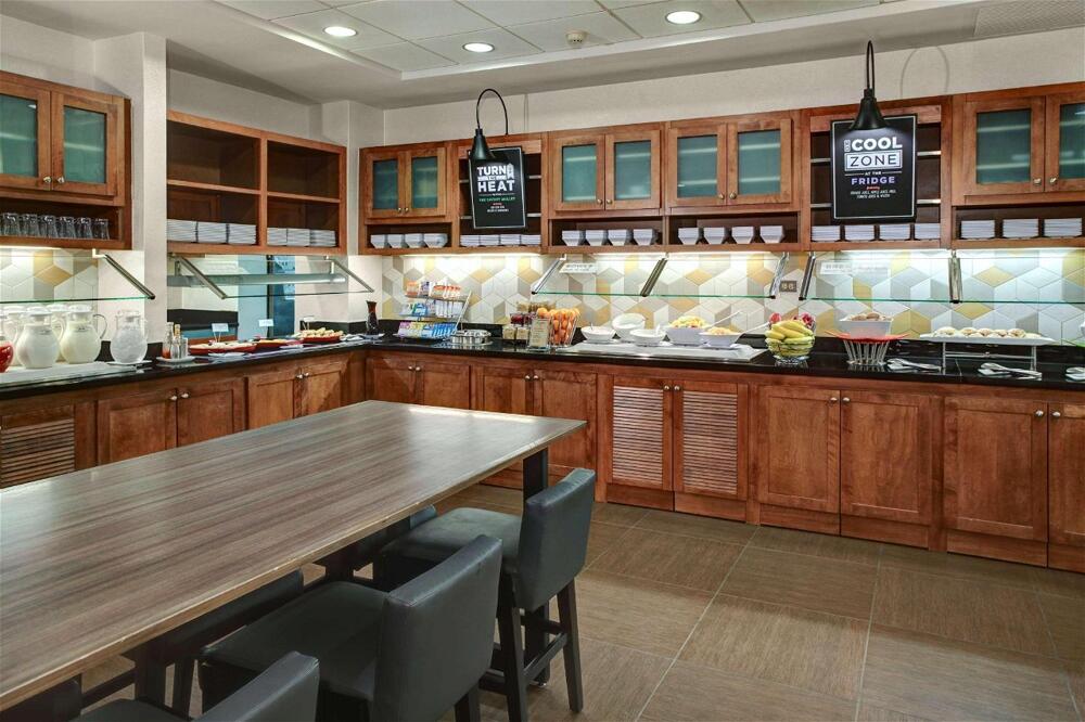 Foto de restauración de Hotel Hyatt Place Albuquerque Airport