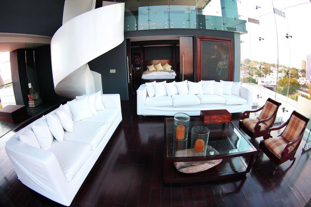 Foto de una habitación de Demetria Hotel