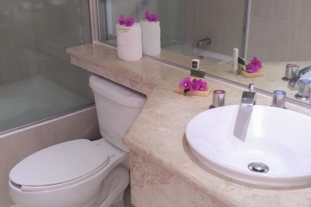 Foto del baño de Hotel Misión Grand Valle De Bravo