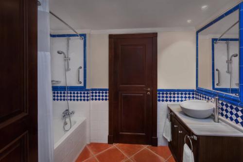 Foto del baño de Hotel Marriott&amp;#039;s Playa Andaluza