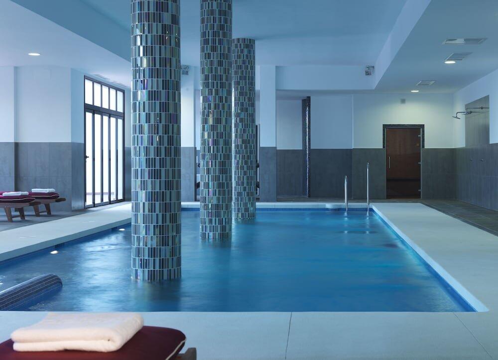 Foto de los servicios de Apartamentos Macdonald La Ermita Resort