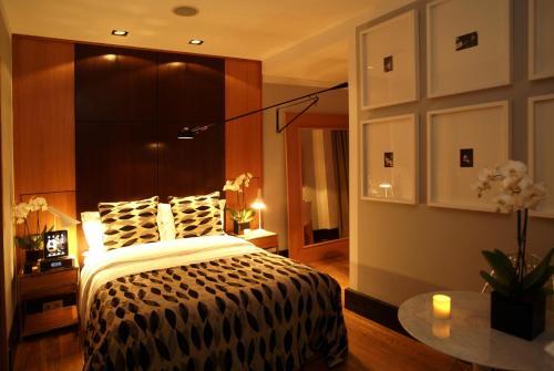Foto de una habitación de Browns Downtown Hotel