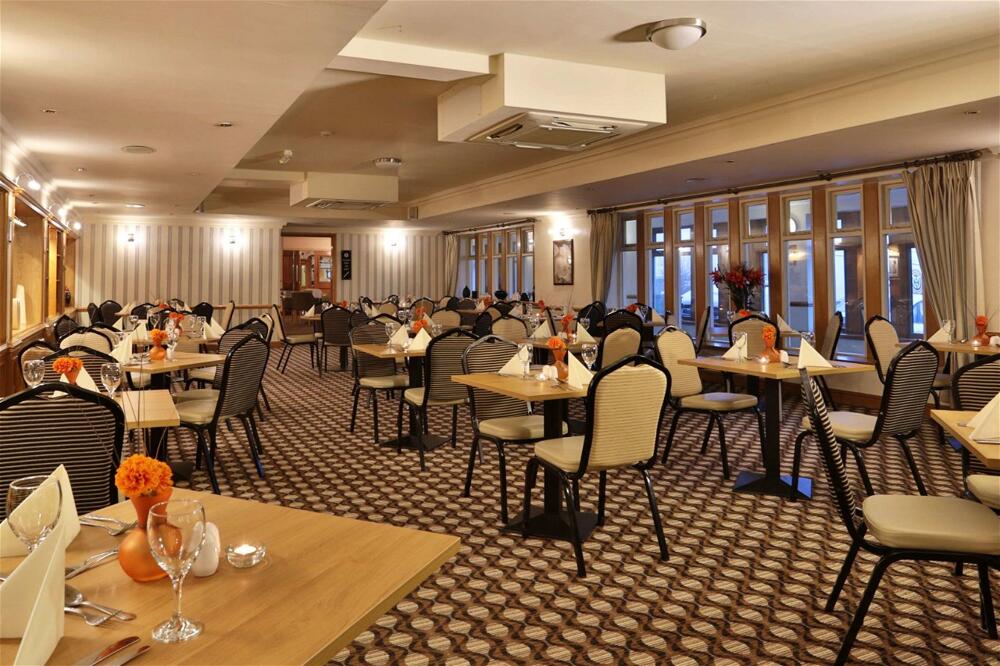 Foto de restauración de Best Western Bradford Guide Post Hotel