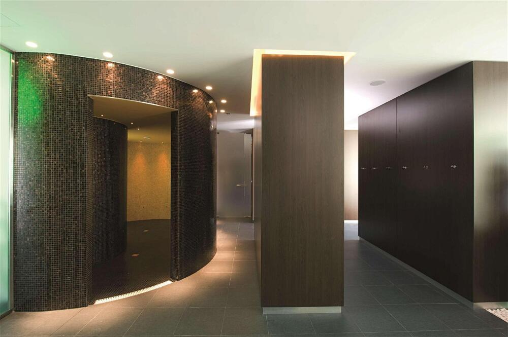 Foto de los servicios de Hotel NH Collection Dresden Altmarkt