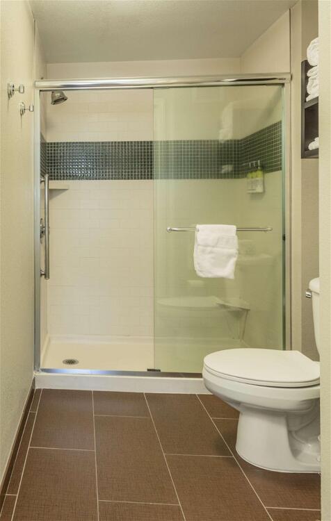 Foto del baño de Complejo Sonesta ES Suites Anaheim Resort Area