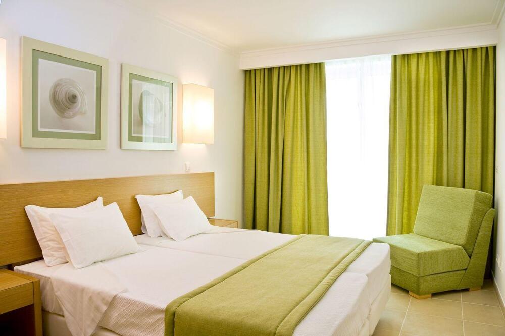 Foto general de Monte Gordo Hotel Apartamentos &amp;amp; Spa