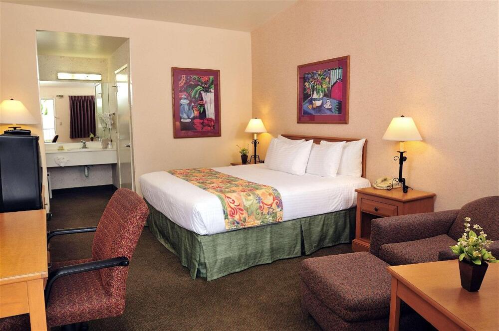 Foto general de Hotel Lamplighter Inn &amp;amp; Suites at SDSU