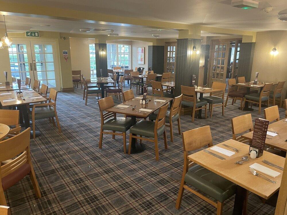 Foto de restauración de Hotel Airport Inn &amp;amp; Spa Manchester