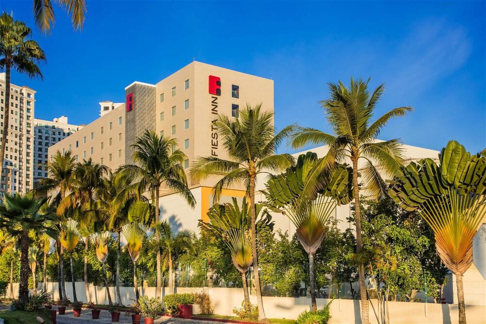 Foto del exterior de Hotel Fiesta Inn Puerto Vallarta Isla