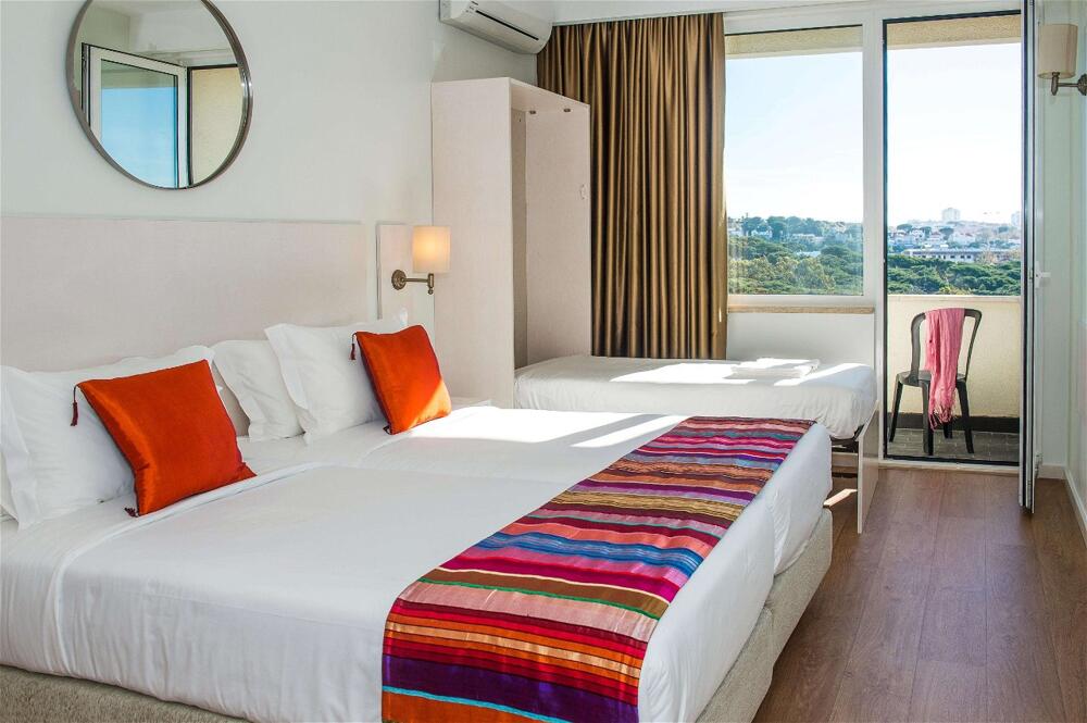 Foto de una habitación de Hotel Londres Estoril / Cascais