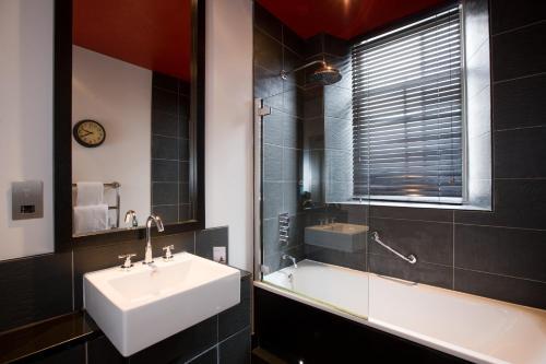 Foto del baño de Hotel Malmaison Aberdeen