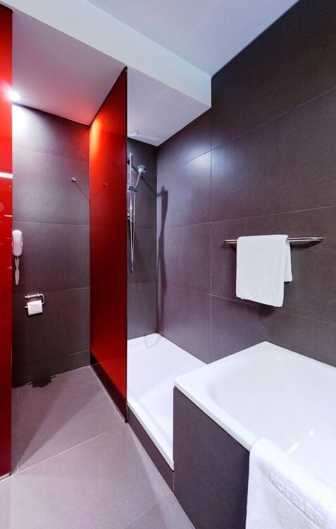 Foto del baño de Hotel NH Collection Barcelona Constanza