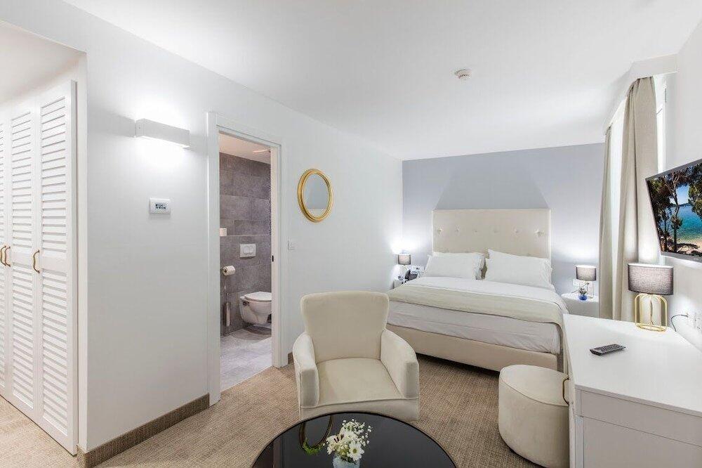 Foto de una habitación de Aminess Bellevue Hotel