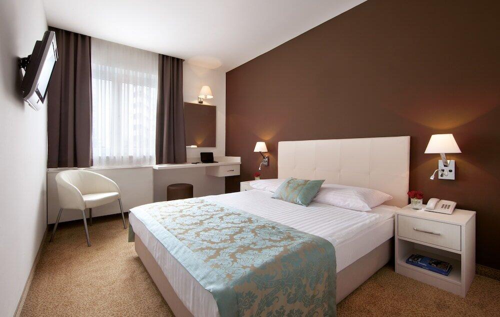 Foto de una habitación de Hotel Jadran