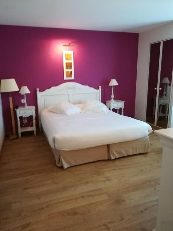 Foto de una habitación de Hotel Tulip Inn Honfleur Residence