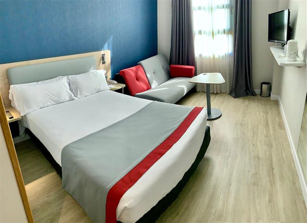 Foto de una habitación de Holiday Inn Express Ciudad de las Ciencias, an IHG Hotel