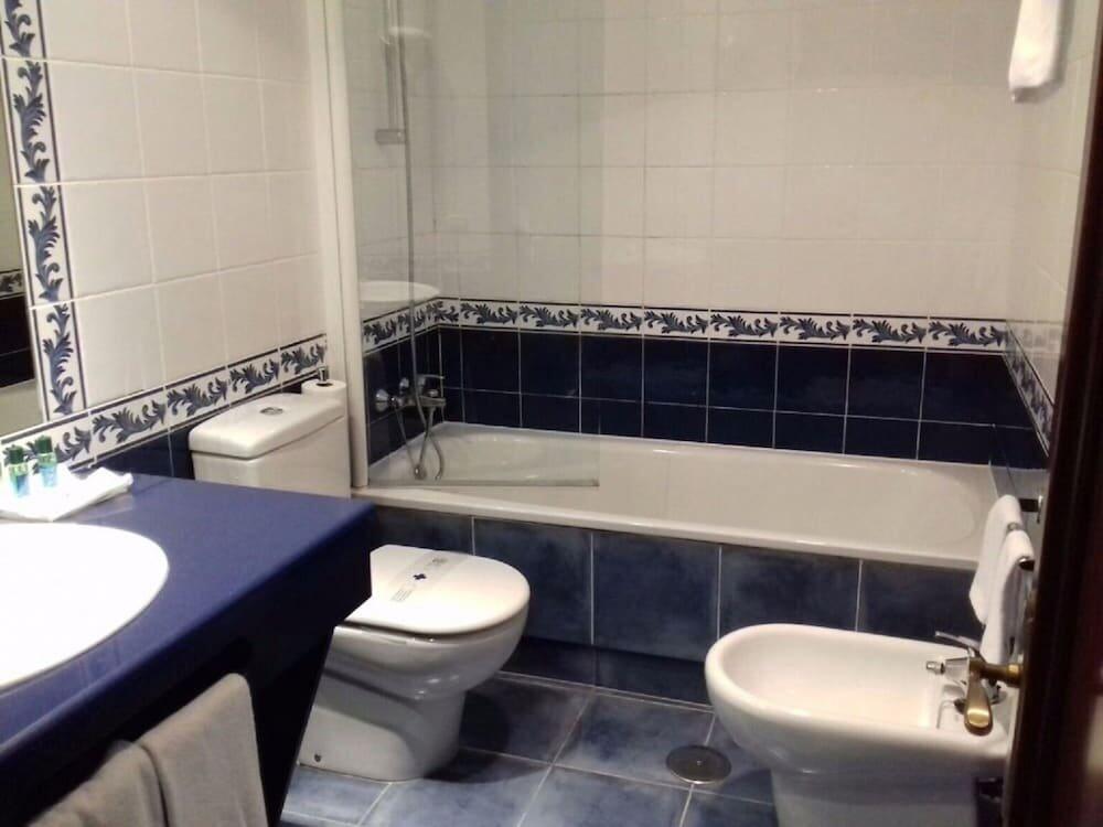 Foto del baño de Hotel Príncipe de Asturias