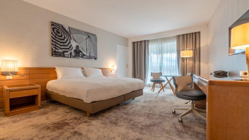 Room – Holiday Inn Nice - Port St Laurent, an IHG Hotel