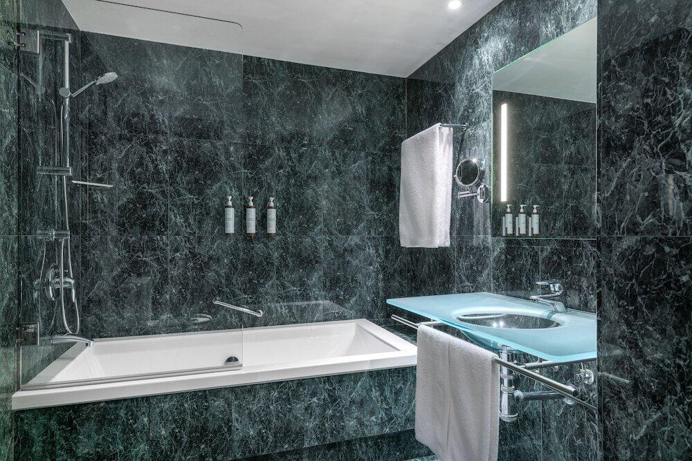 Foto del baño de AC Hotel Zamora by Marriott